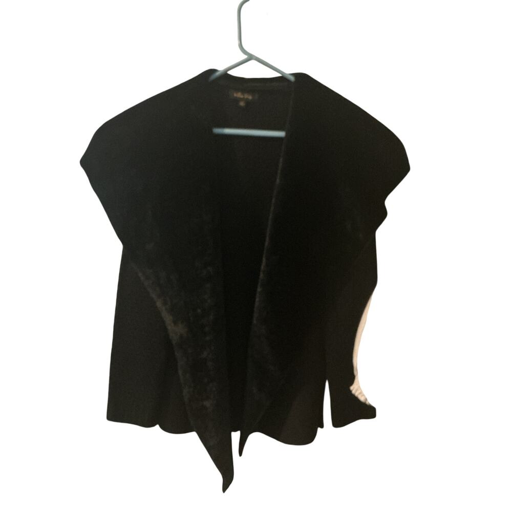 Chic Black Faux Fur Trim Shawl - Cozy Sweater Wrap